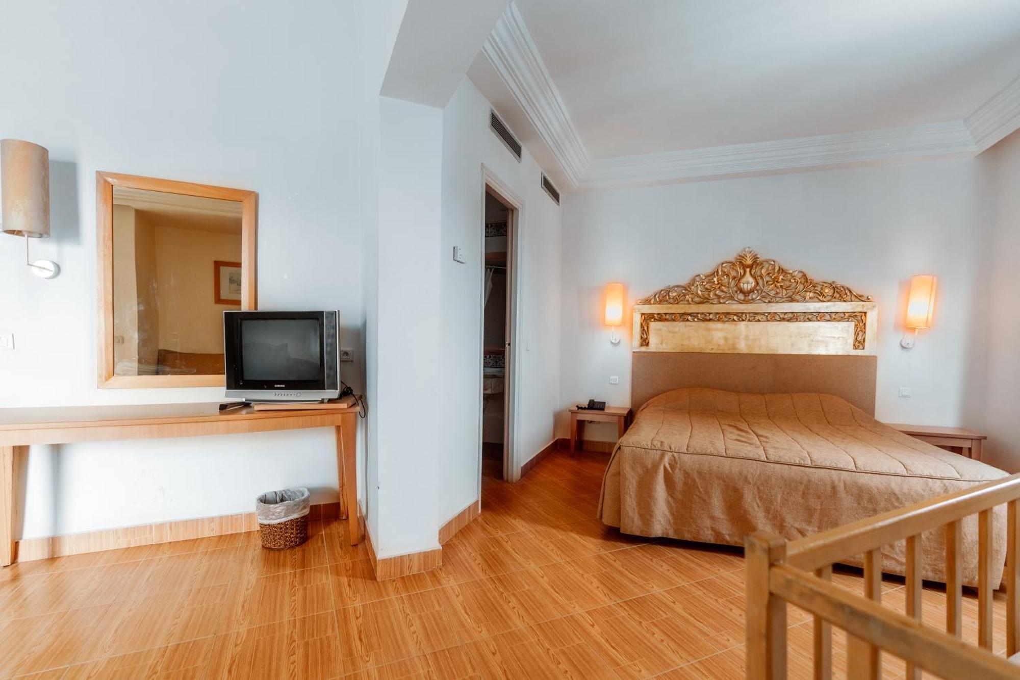 Iris Hotel & Thalasso Mezraia Bagian luar foto