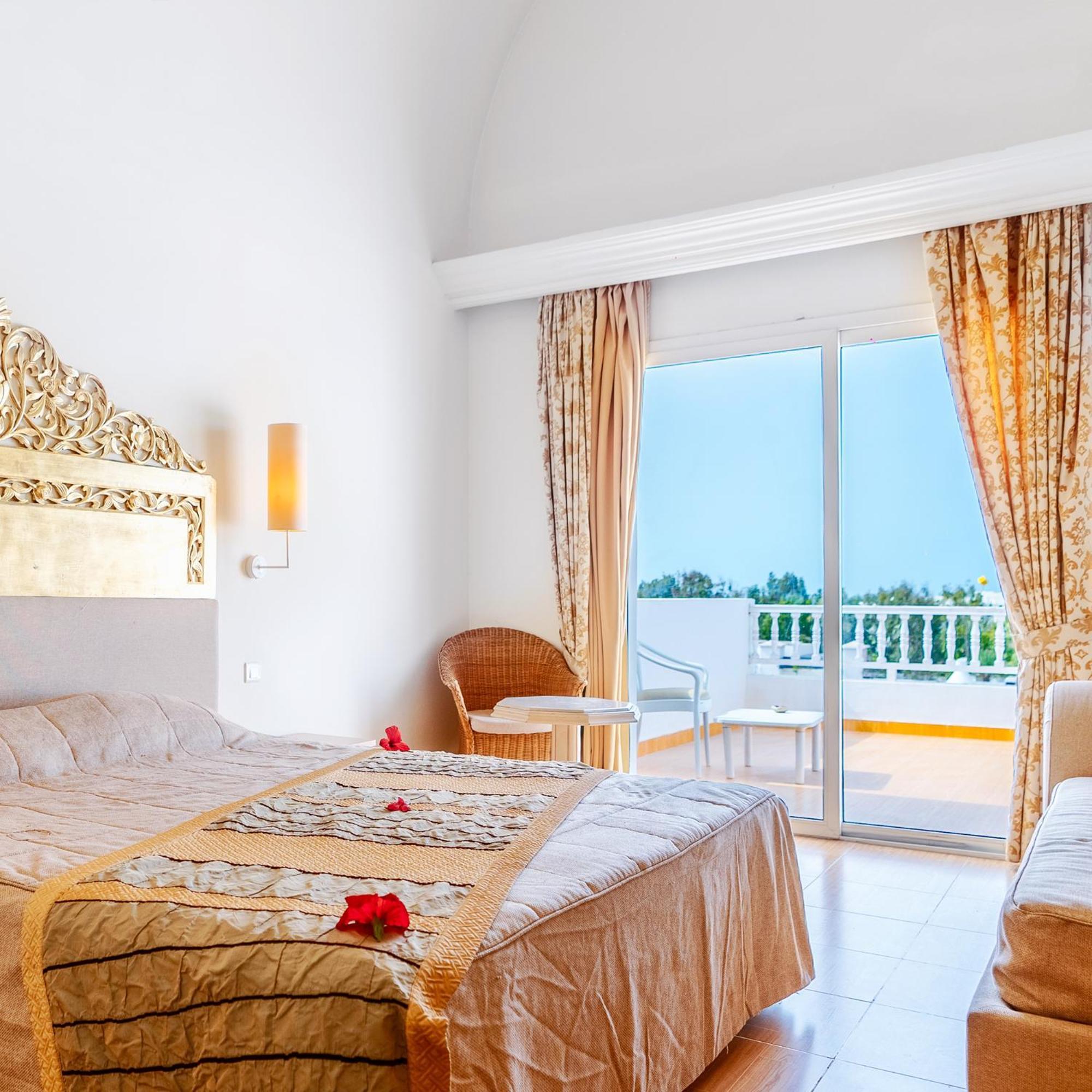 Iris Hotel & Thalasso Mezraia Bagian luar foto